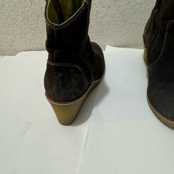 Boden Wedge Ankle Boots Side Zipper 8.75" High 3" Heel Brown Leather - Picture 8 of 15